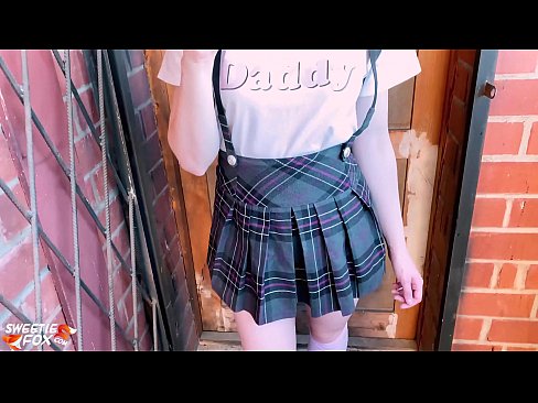 ❤️ Schoolgirl nyedot kontol rumiyin lan jancok tinimbang kelas. ❤️❌ Saru kualitas ing jv.porngifer.ru