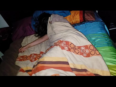 ❤️ Anak tiri berating ibu tiriné enom nalika dheweke turu. ❤️❌ Saru kualitas ing jv.porngifer.ru